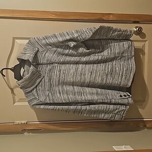 Avalanche outdoor inspired apparel co. XXL  sweater w thumb holes